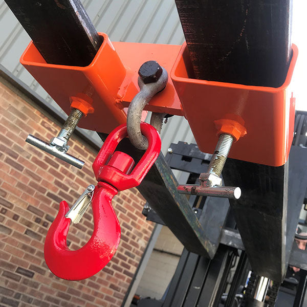 Economy-Adjustable-Forklift-Hook