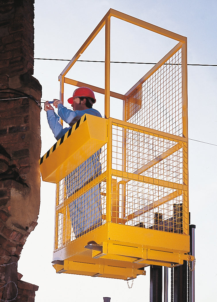 Heavy Duty Range Fork Lift Cages