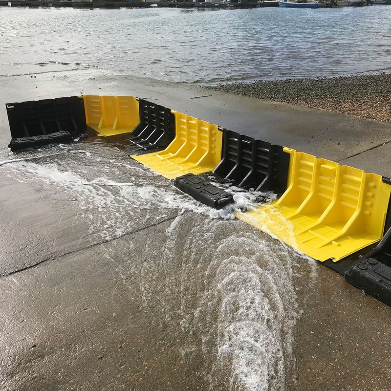 Floodfence Lightweight Barriers