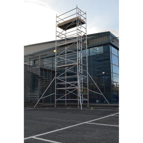 Sky-High Scaffolding Tower