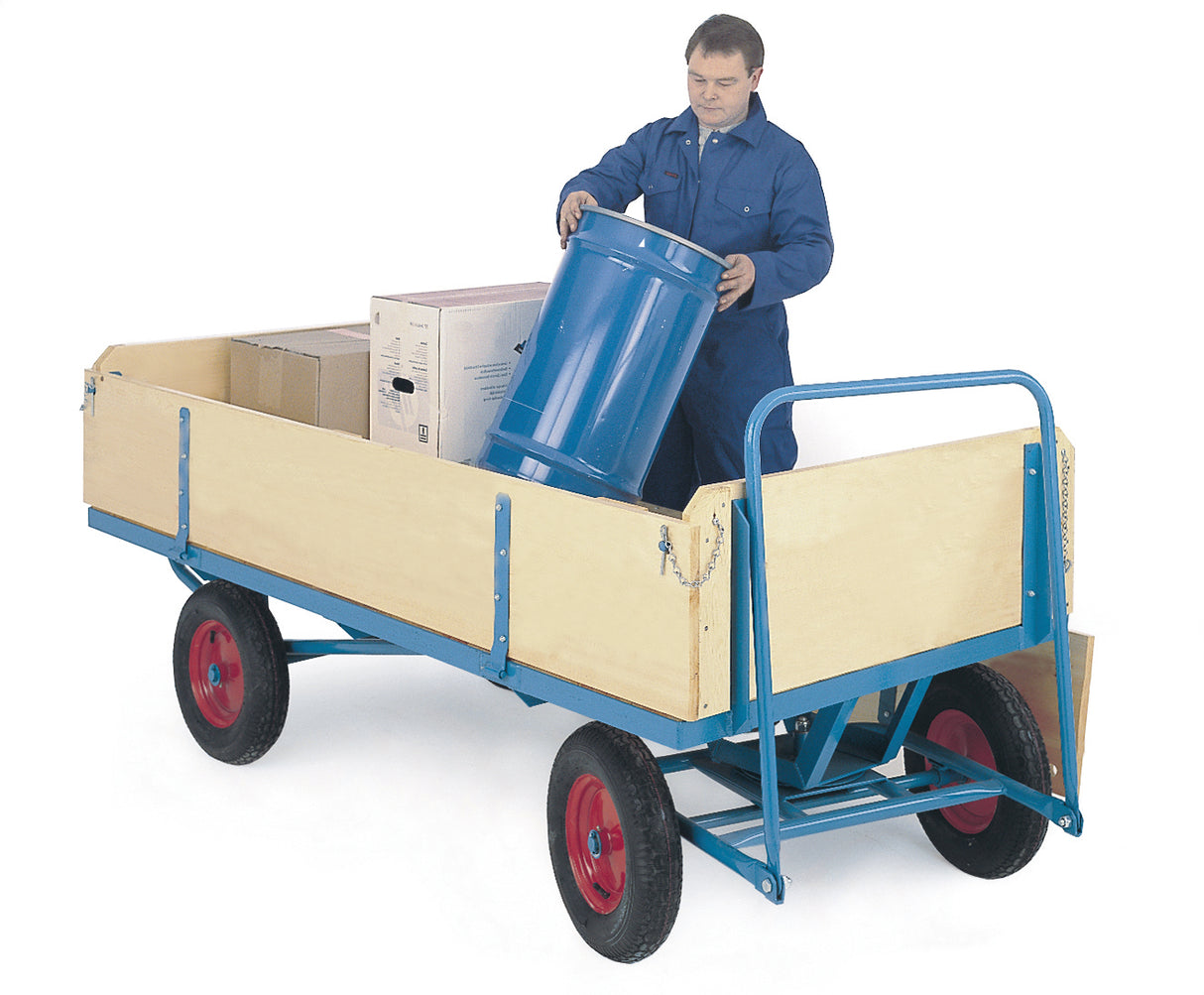 Turntable Trucks