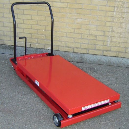Heavy duty low profile scissor lift table