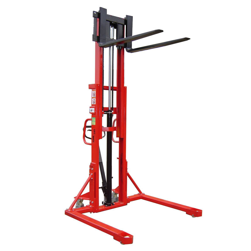 straddle pallet stacker