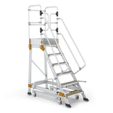 safety steps with safety lock